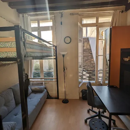 Apartment Calme Et Lumineux A Notre-dame *